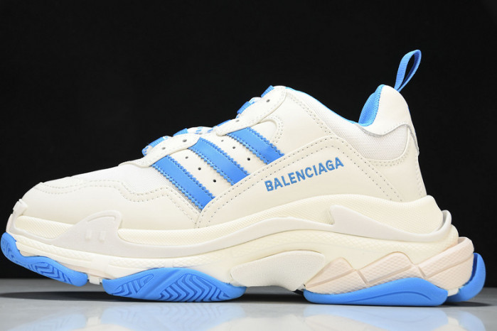 BLCG SNEAKER TRIPLE.S.