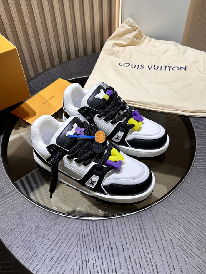 LO1_VTS SNEAKER