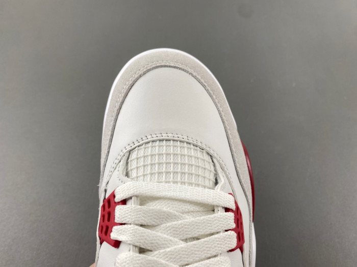 Nike SB x Air Jordan 4 Varsity Red DR5415-106