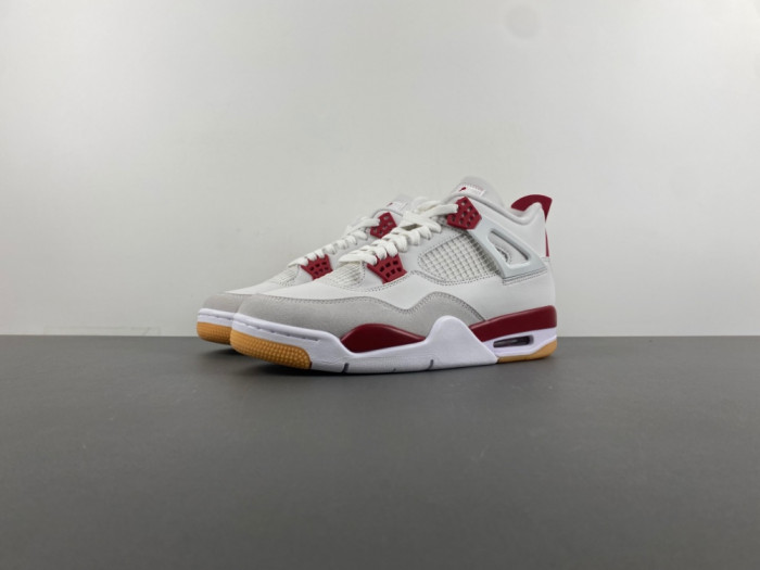 Nike SB x Air Jordan 4 Varsity Red DR5415-106