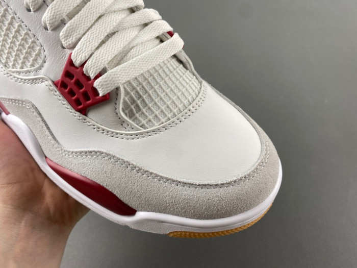 Nike SB x Air Jordan 4 Varsity Red DR5415-106