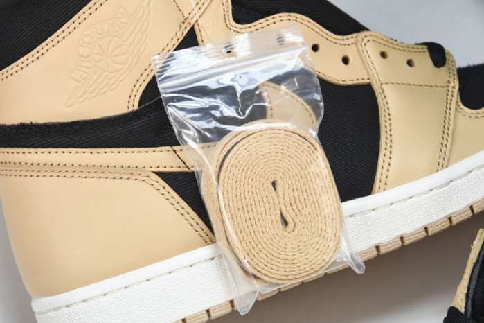 Air Jordan 1 Heirloom 555088-202