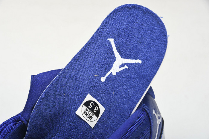 Air Jordan 11 Retro Low 