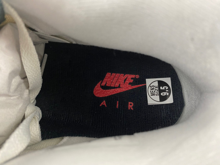 Air Jordan 4 "White Cement" 2025 FV5029-100