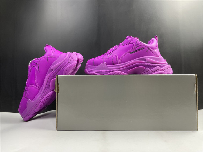 BLCG SNEAKER TRIPLE.S.