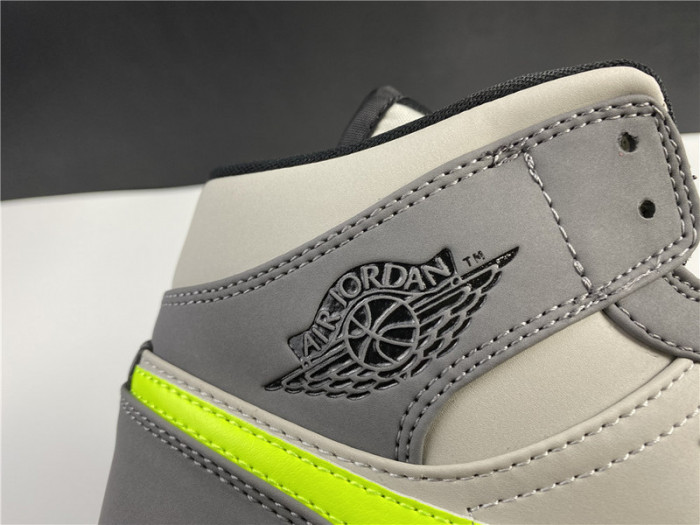 Air Jordan 1 Mid Grey Volt 554724-072