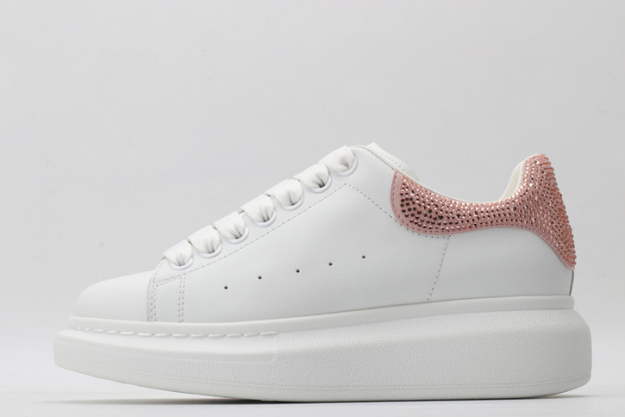 A1exa*der Mcqv*en OVERSIZED