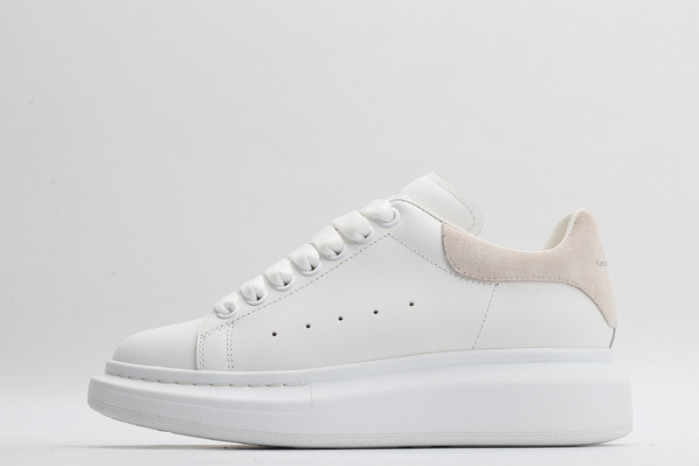 A1exa*der Mcqv*en OVERSIZED