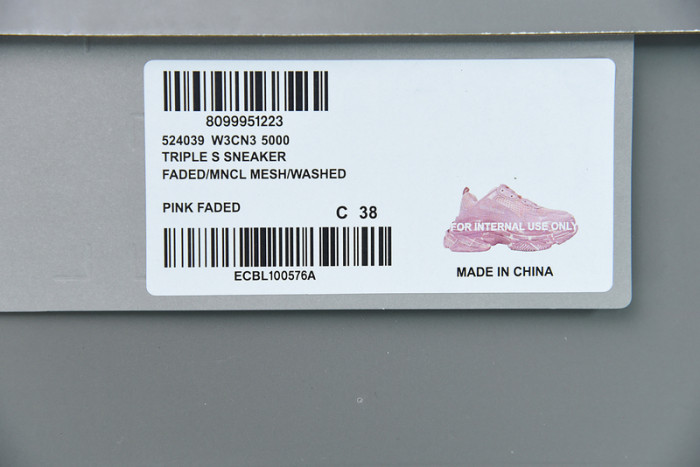 BLCG SNEAKER TRIPLE.S.