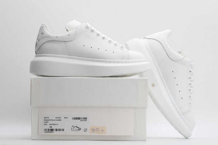 A1exa*der Mcqv*en OVERSIZED