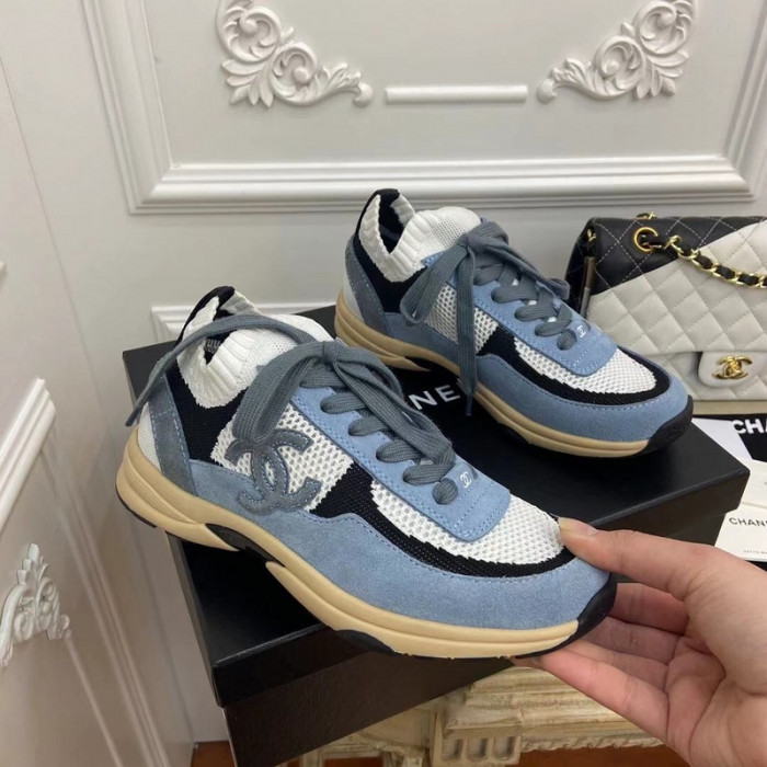 Ch**el sneaker