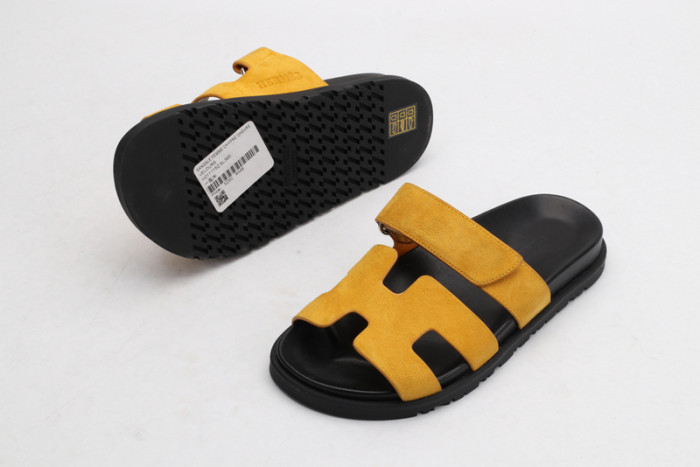 H**me5 SANDALS