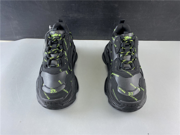 BLCG SNEAKER TRIPLE.S.