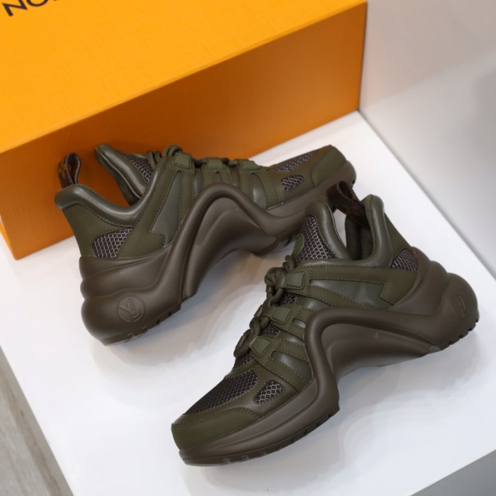 LO1_VTS ARCHLIGHT SNEAKER