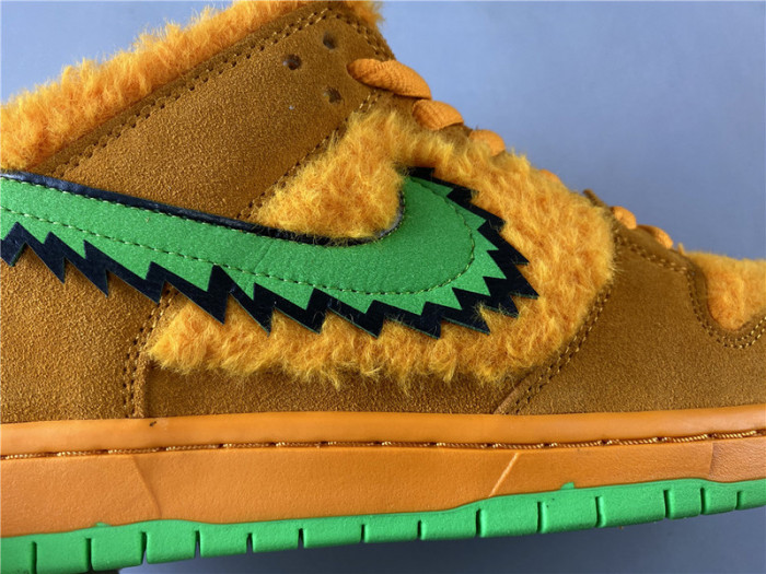 GRATEFUL DEAD X NIKE SB DUNK LOW“ ORANGE BEAR” CJ5378 800