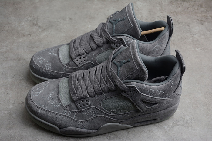 AIR JORDAN 4 RETRO KAWS "KAWS" 930155-003