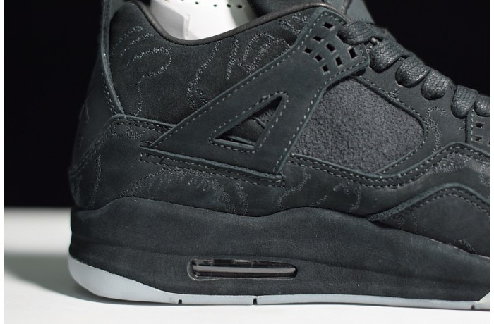 AIR JORDAN 4 RETRO KAWS "KAWS" 930155-001