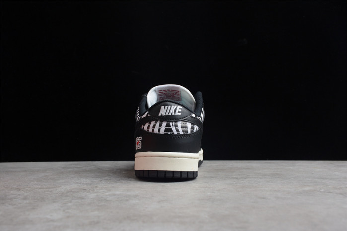 Quartersnacks x Nike SB Dunk Low Zebra DM3510-001
