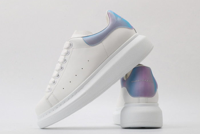 A1exa*der Mcqv*en OVERSIZED