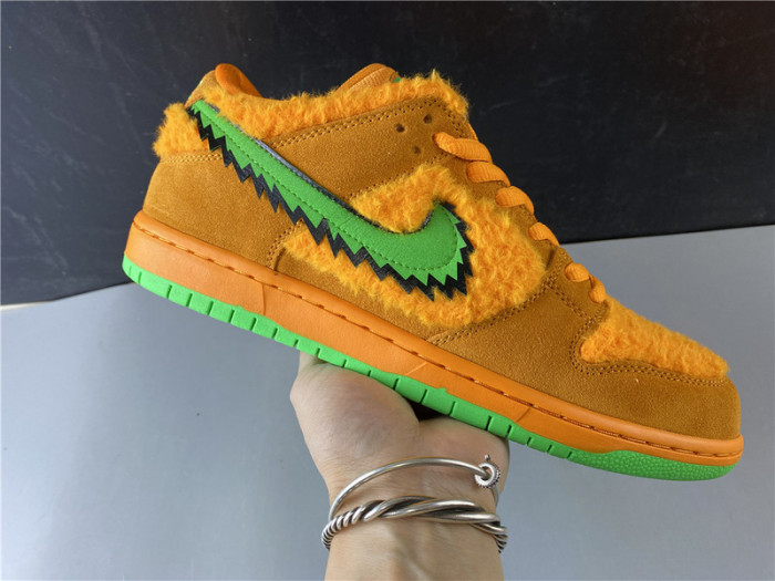 GRATEFUL DEAD X NIKE SB DUNK LOW“ ORANGE BEAR” CJ5378 800