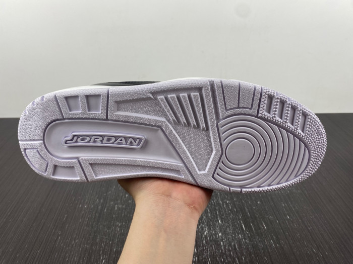 AIR JORDAN 3 RETRO CYBER MONDAY 136064-020