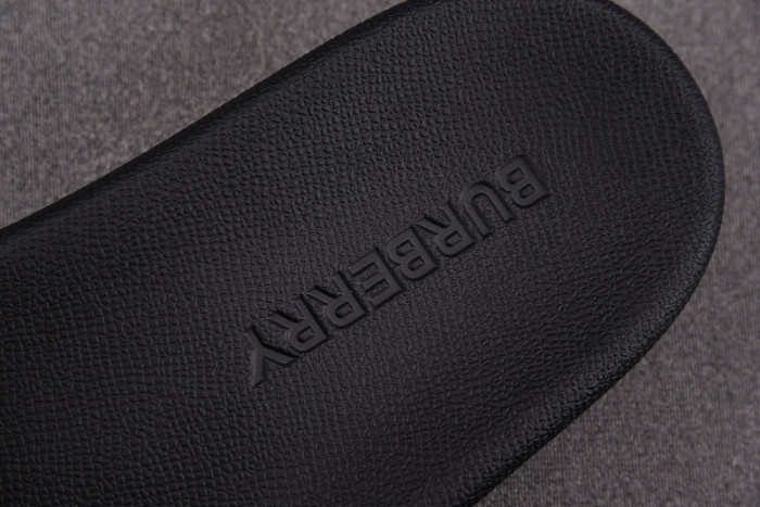 BUBBERY Archieve SANDALS