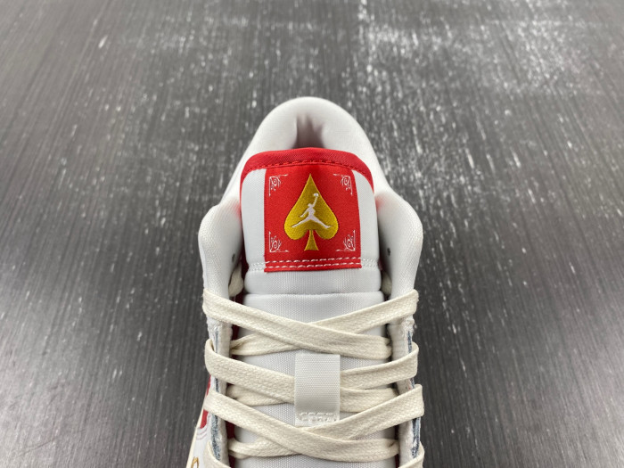 Air Jordan 1 Low Spades - DJ5185-100