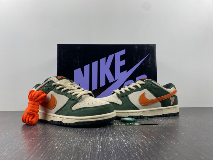 Nike SB Dunk Low Eire - 304292-185