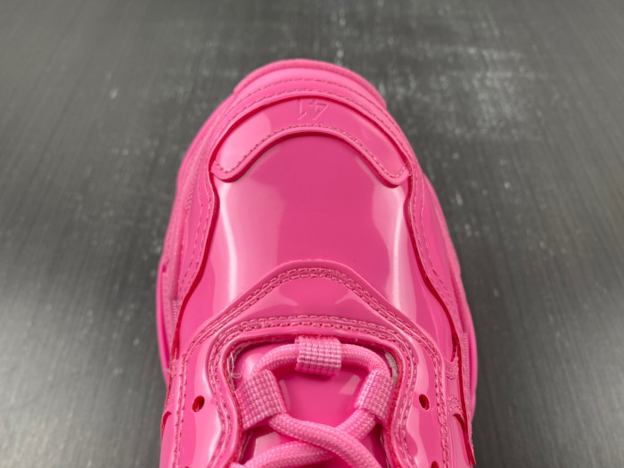 BLCG SNEAKER TRIPLE.S.