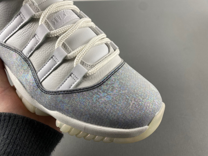 Air Jordan 11 Low CNY Year of the Snake HQ7000-001