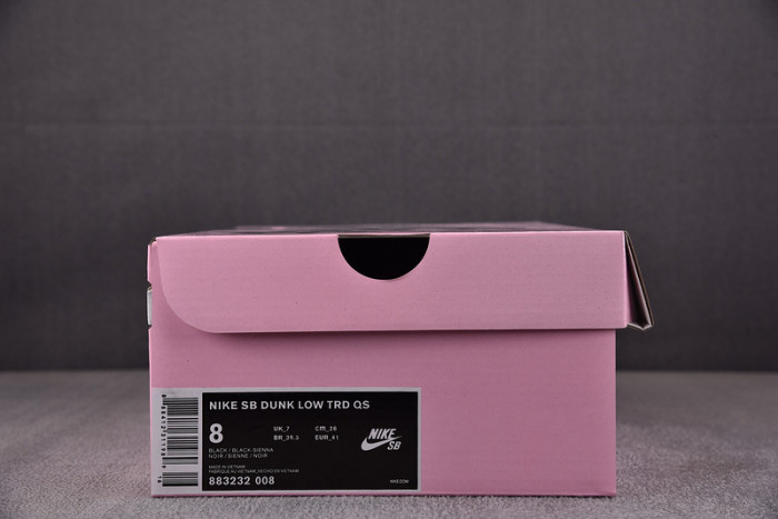 Nike Dunk Low SB Black Pigeon 883232-008