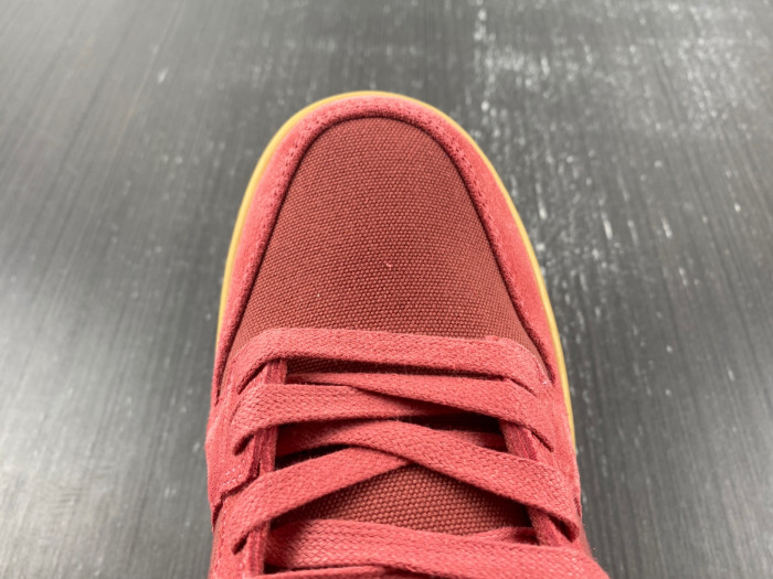 Nike SB Dunk Low Adobe - DV5429-600