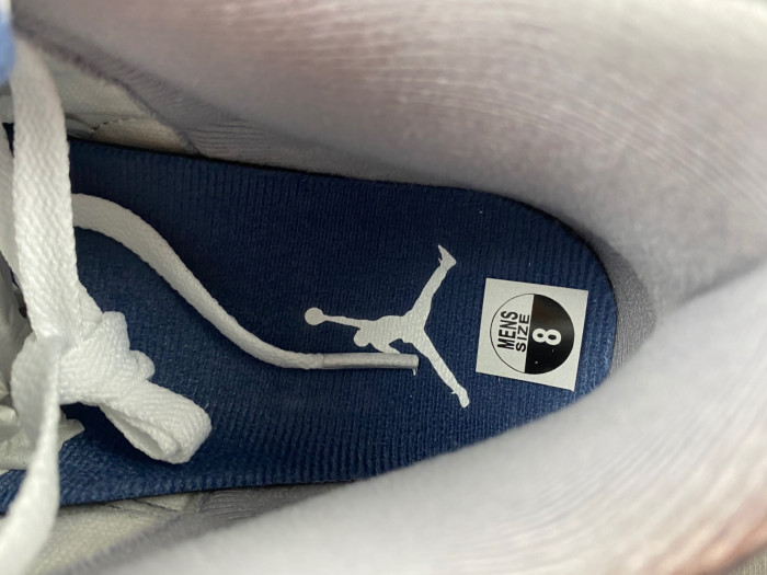 Air Jordan 3 "Midnight Navy" CT8532-140