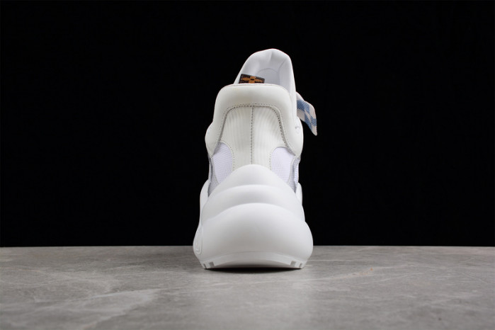 LO1_VTS ARCHLIGHT SNEAKER