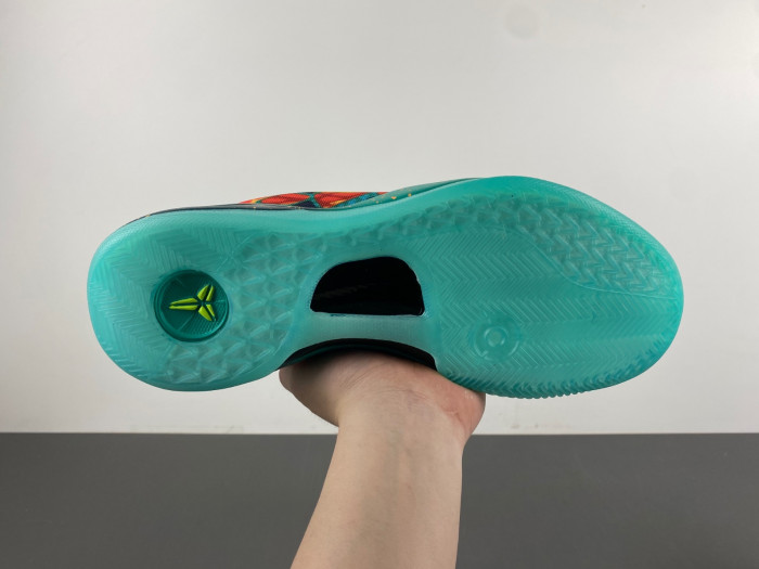 Nike Kobe 8 Protro "What The Kobe" 2025 HM9621-900