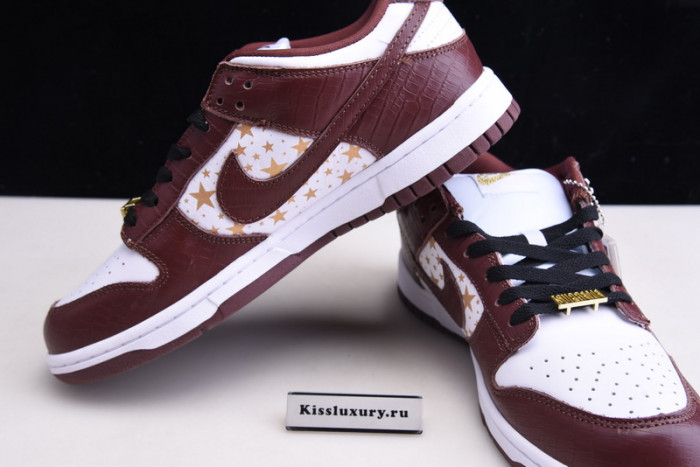 NIKE SB DUNK LOW "BROWN STARS" DH3228-103