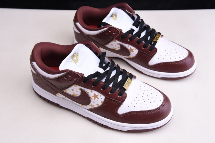 NIKE SB DUNK LOW "BROWN STARS" DH3228-103