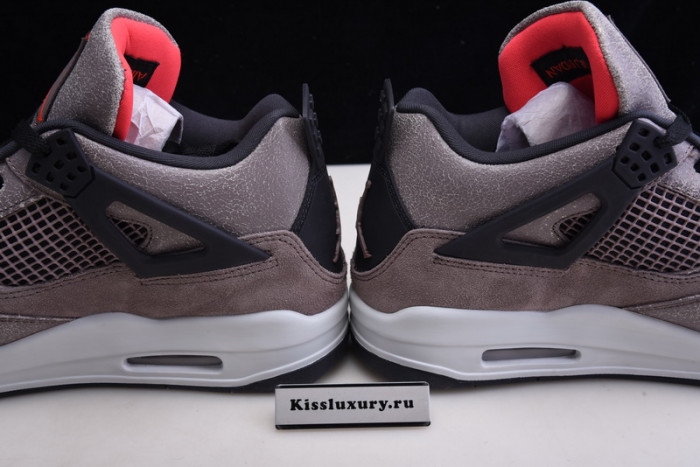 AIR JORDAN 4 "TAUPE HAZE" DB0732-200