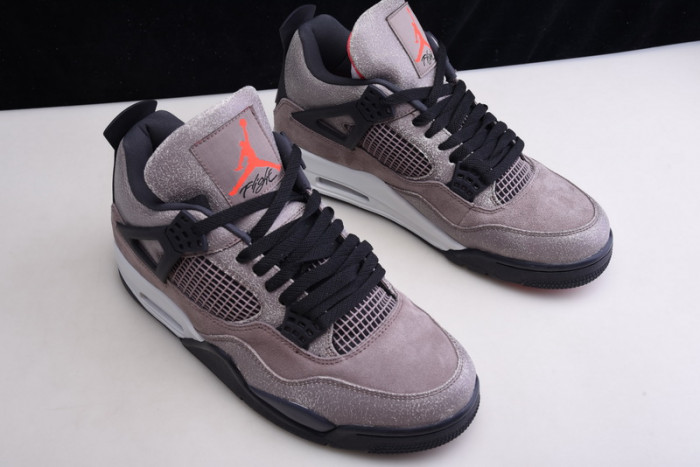 AIR JORDAN 4 "TAUPE HAZE" DB0732-200