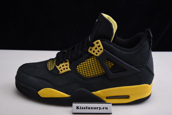 AIR JORDAN 4 RETRO 