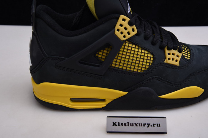 AIR JORDAN 4 RETRO 