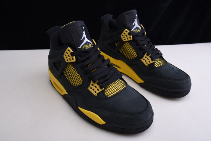 AIR JORDAN 4 RETRO 