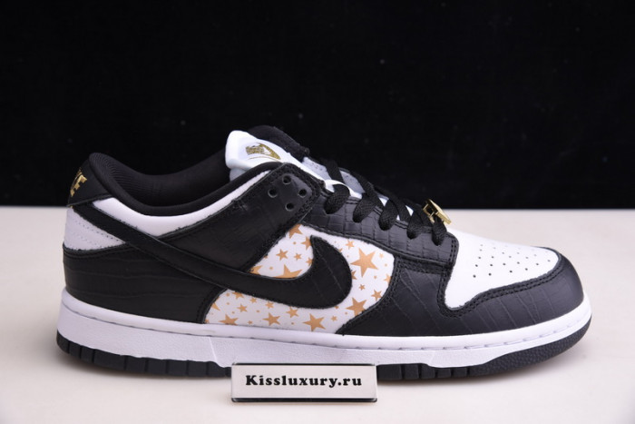 NIKE SB DUNK LOW "BLACK STARS" DH3228-102