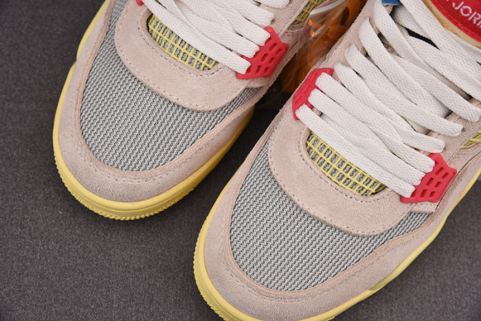 JORDAN 4 RETRO UNION GUAVA ICE - DC9533-800