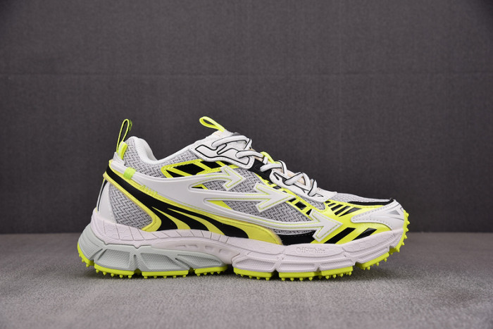 Off-White c/o Virgil Abloh