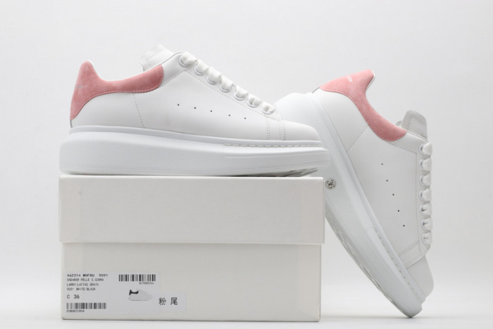 A1exa*der Mcqv*en OVERSIZED