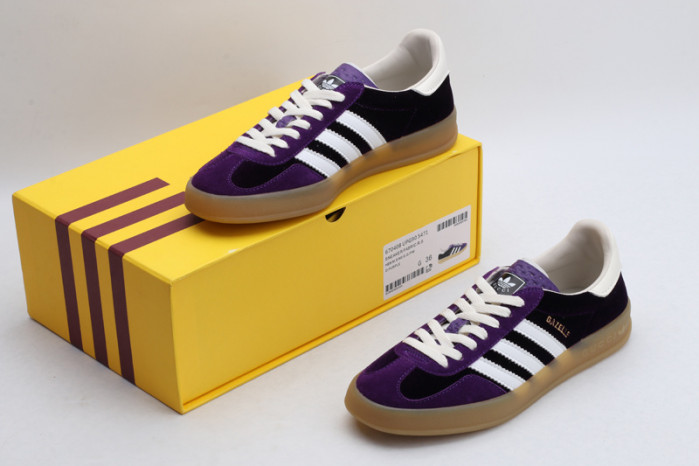Gv*c* X ADIDA* SNEAKER