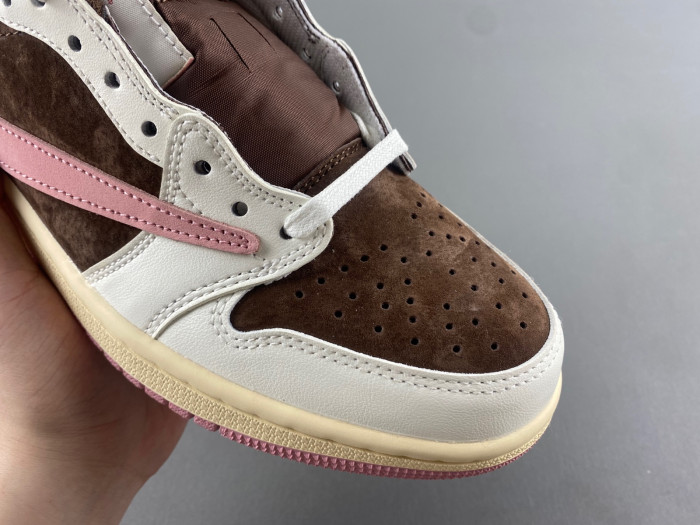 TRAVIS SCOTT X AIR JORDAN 1 LOW OG "DARK PONY" DZ4137-206