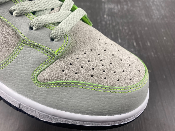 Nike Dunk Low University of Oregon PE FQ7260-001