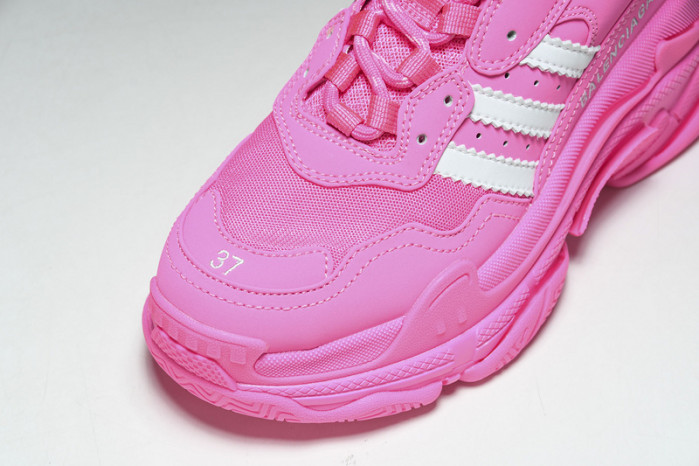 BLCG SNEAKER TRIPLE.S.